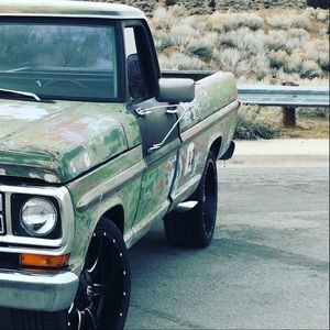 Meet your Posher, Jamie